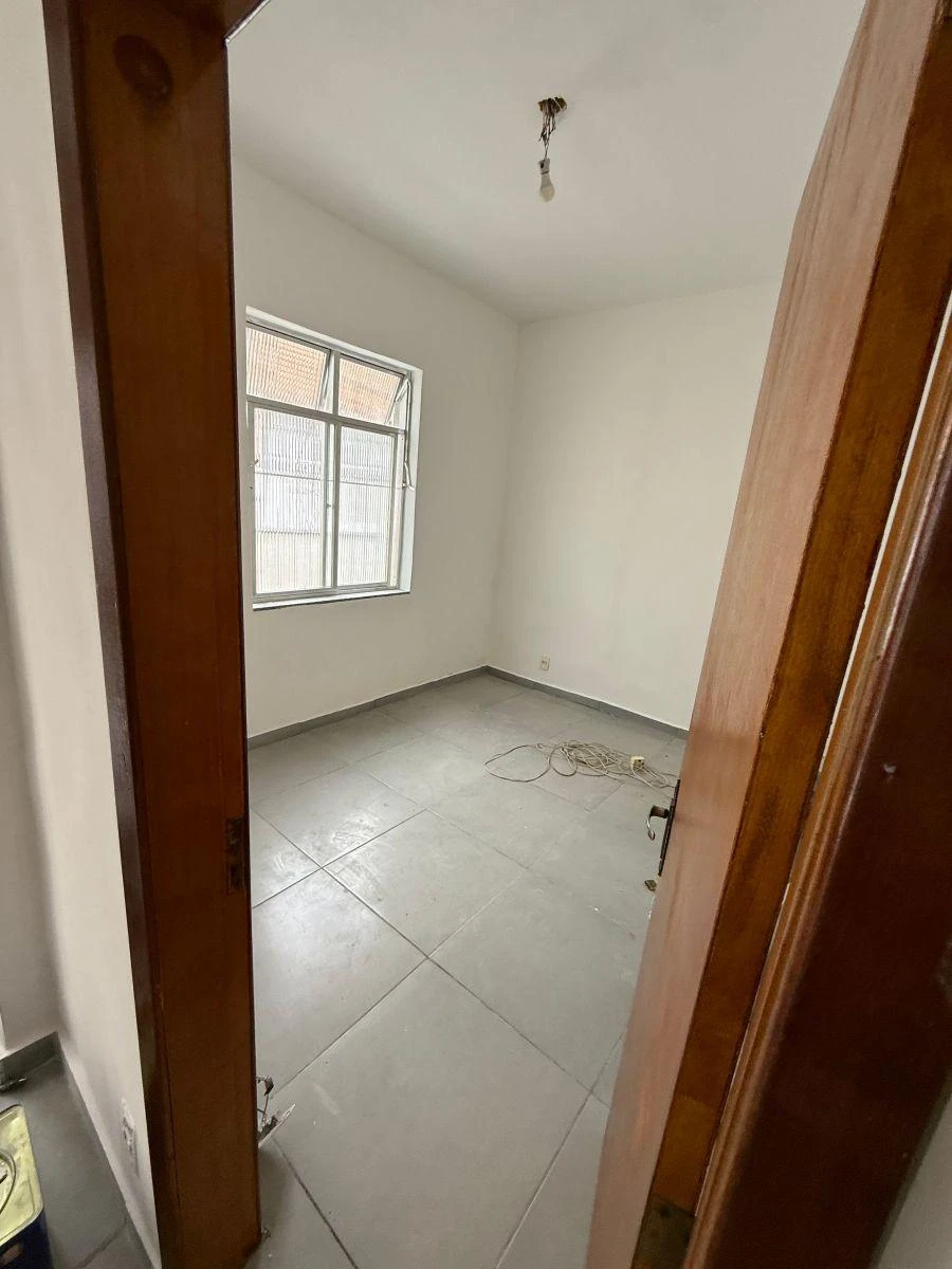 Village house with a separate kitchen and gas stove — photo 5