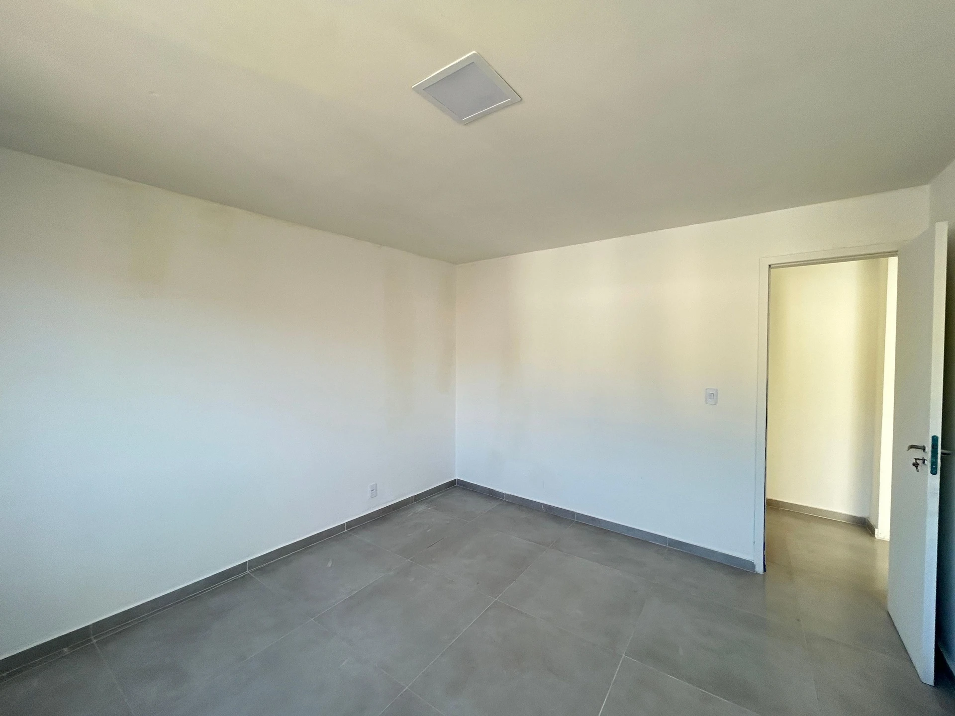 Apartment with 2 bedrooms and 1 suite, open kitchen — photo 35