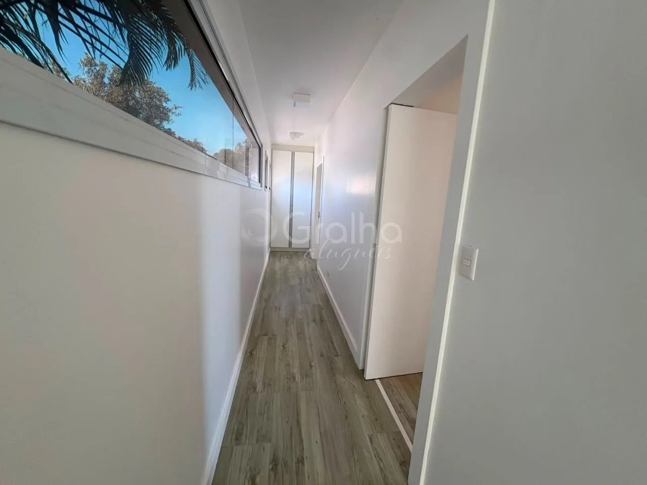 Мебльований будинок 868 м² з 3 люксами та 9 місцями — photo 82
