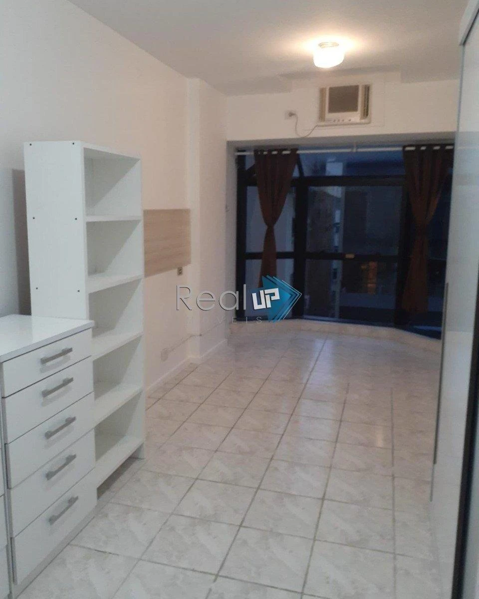 87 m² apartment with 2 bedrooms and a balcony — photo 18