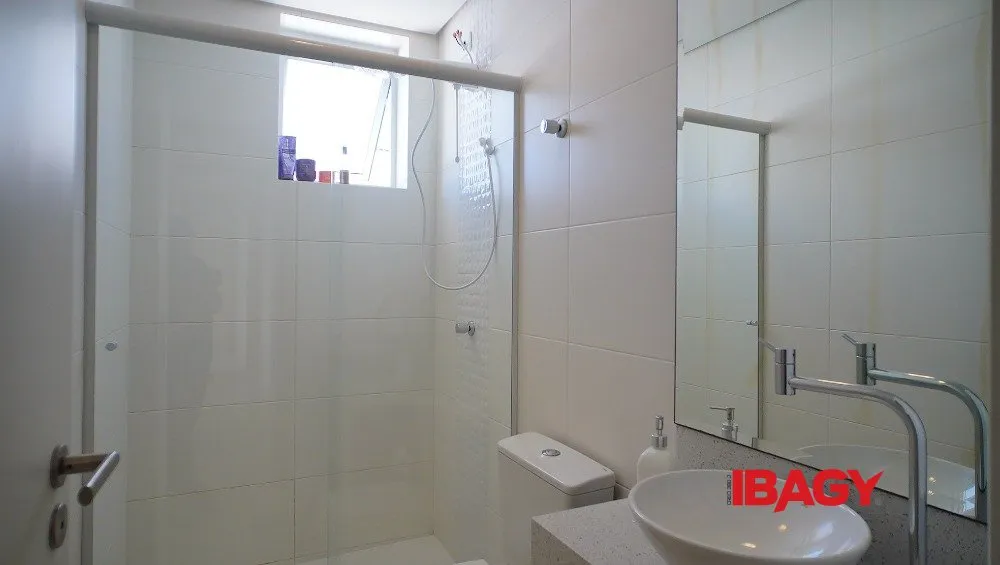 Penthouse amueblado con 3 dormitorios y 360 m² — photo 16