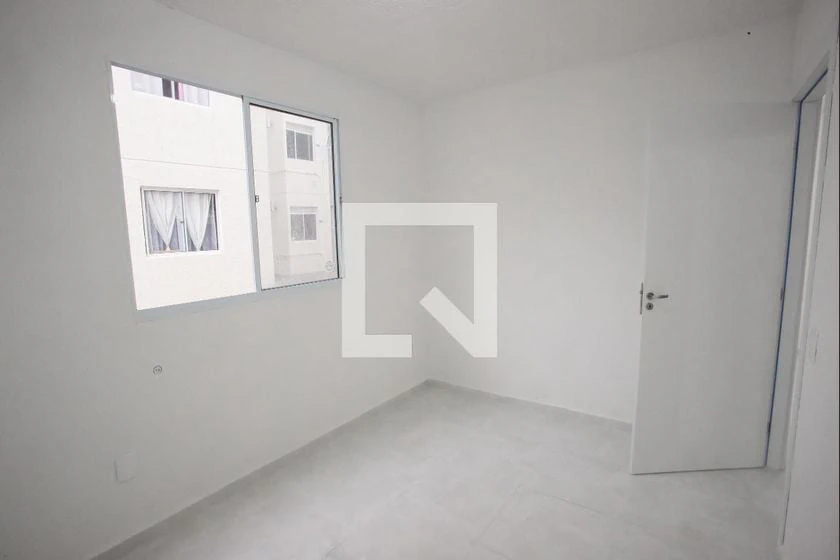 Невмебльована квартира 42 м² з 2 кімнатами та паркомісцем — photo 23