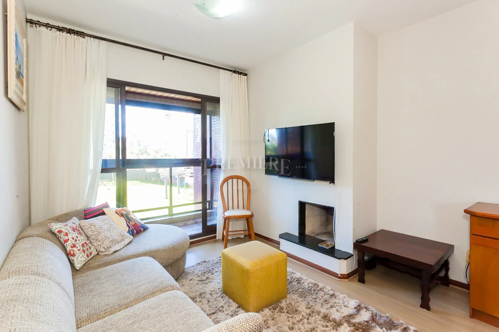 3-bedroom apartment with en-suite and private balcony