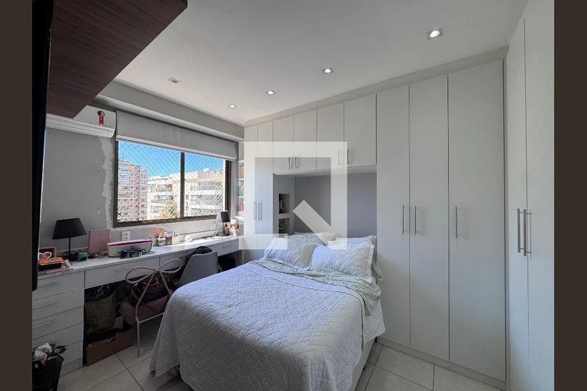 Rental apartment with 3 bedrooms and 211 m²
