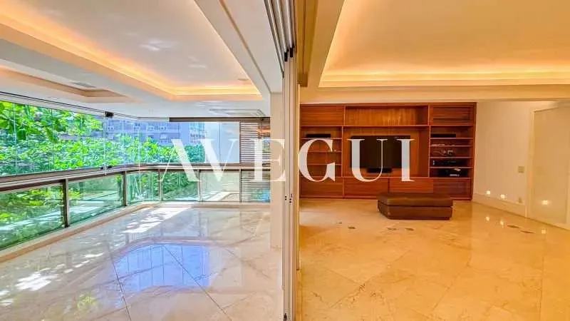 2-bedroom apartment with glassed-in balcony and 4 parking — photo 7