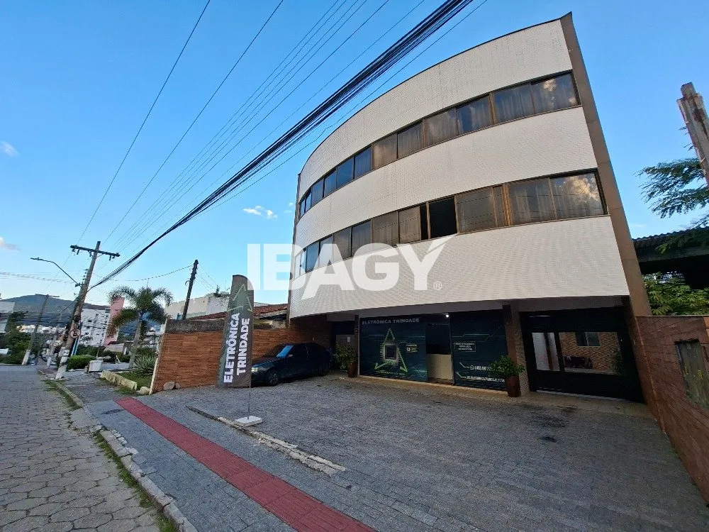 Немеблированная студия 19 м² с 1 спальней — photo 3