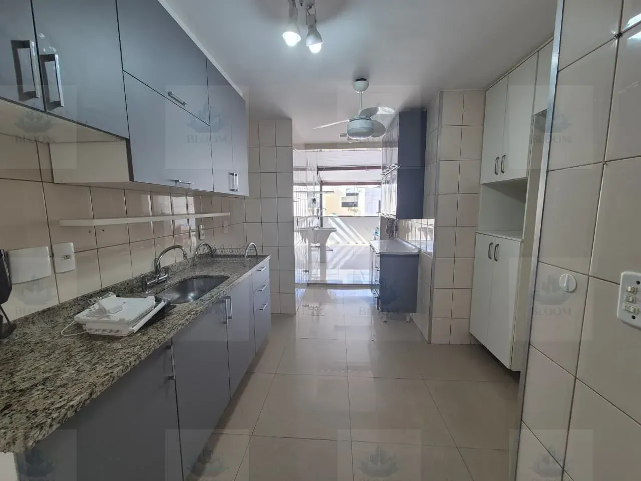380 m² apartment with 3 bedrooms, 4 bathrooms — photo 10
