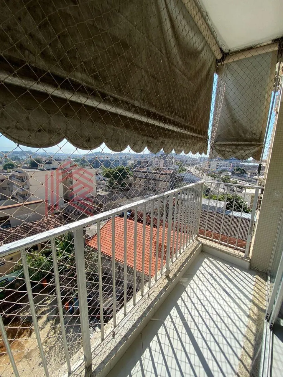 Apartment with 2 bedrooms, 1 bath, and 1 parking spot
