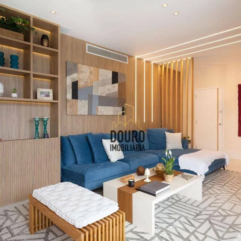 2-bedroom apartment with a modern open-plan kitchen — photo 18