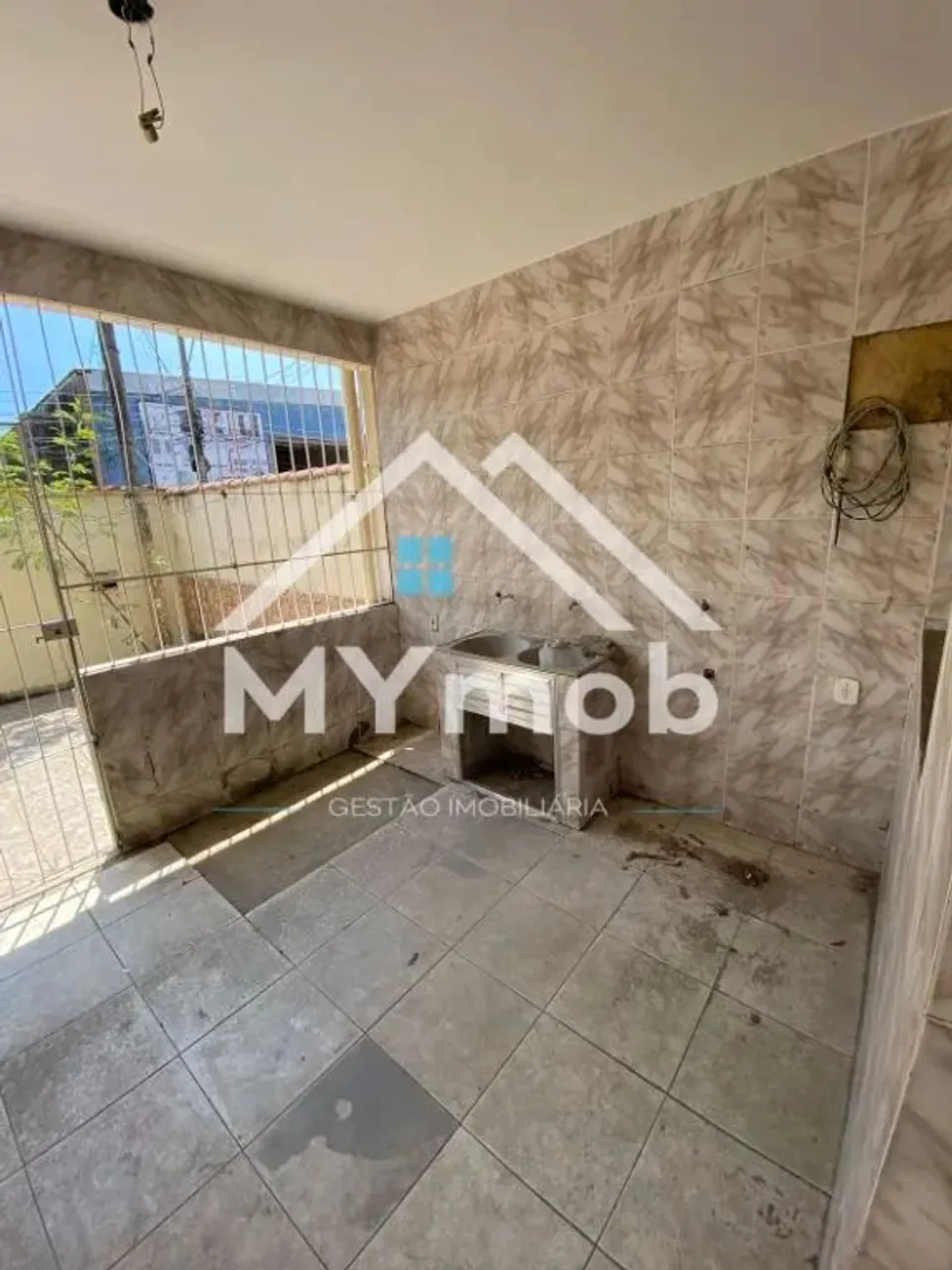House with 3 bedrooms and separate kitchen, 1 parking spot — photo 7