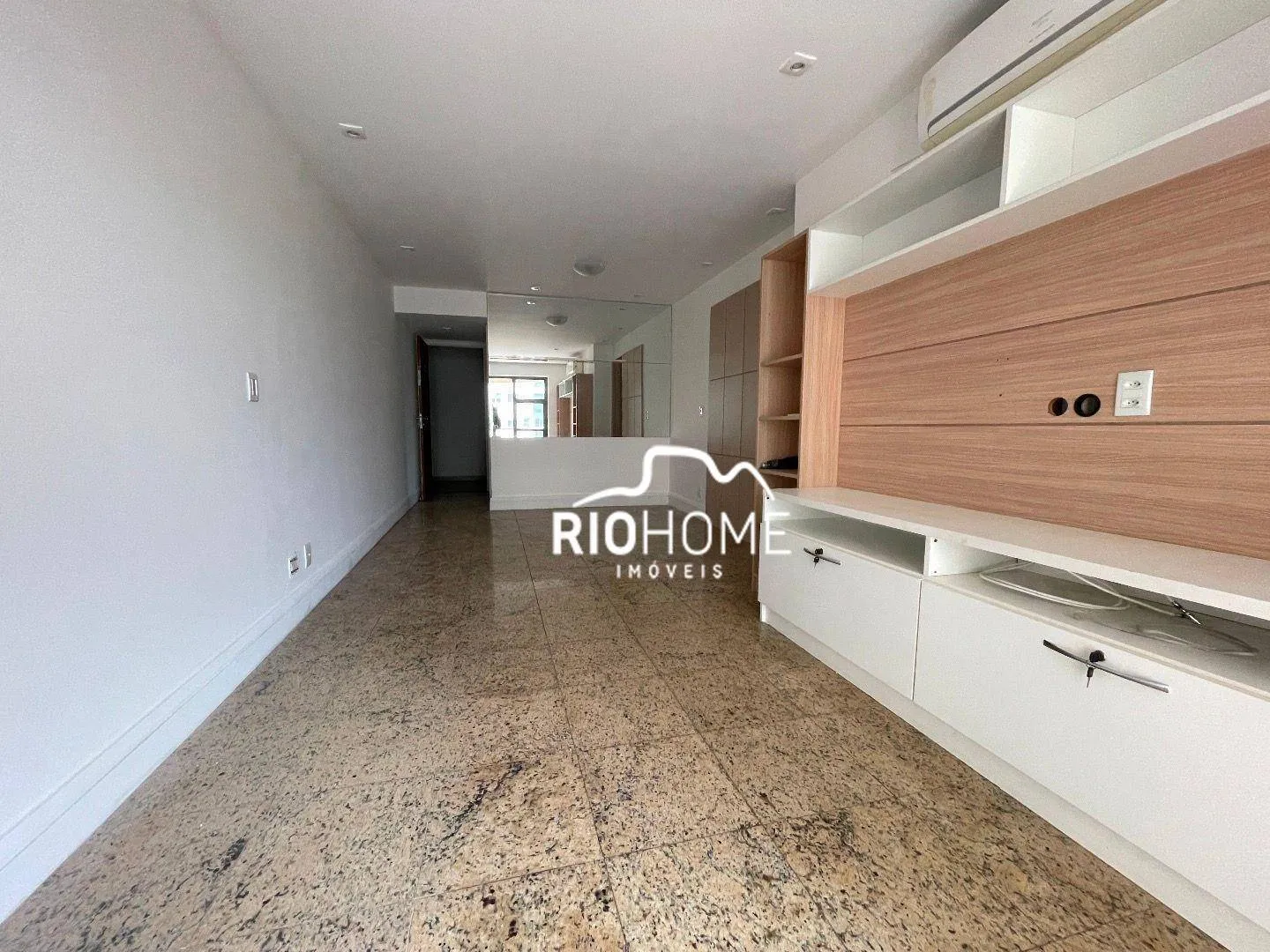 3-bedroom apartment for rent with 87 m² and parking — photo 11