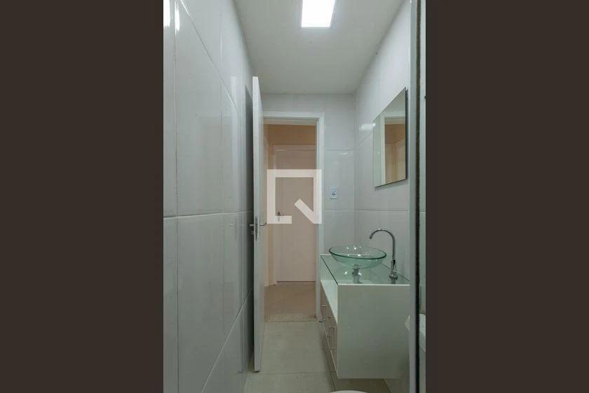 2-bedroom apartment with a mountain view in Rio de Janeiro — photo 14