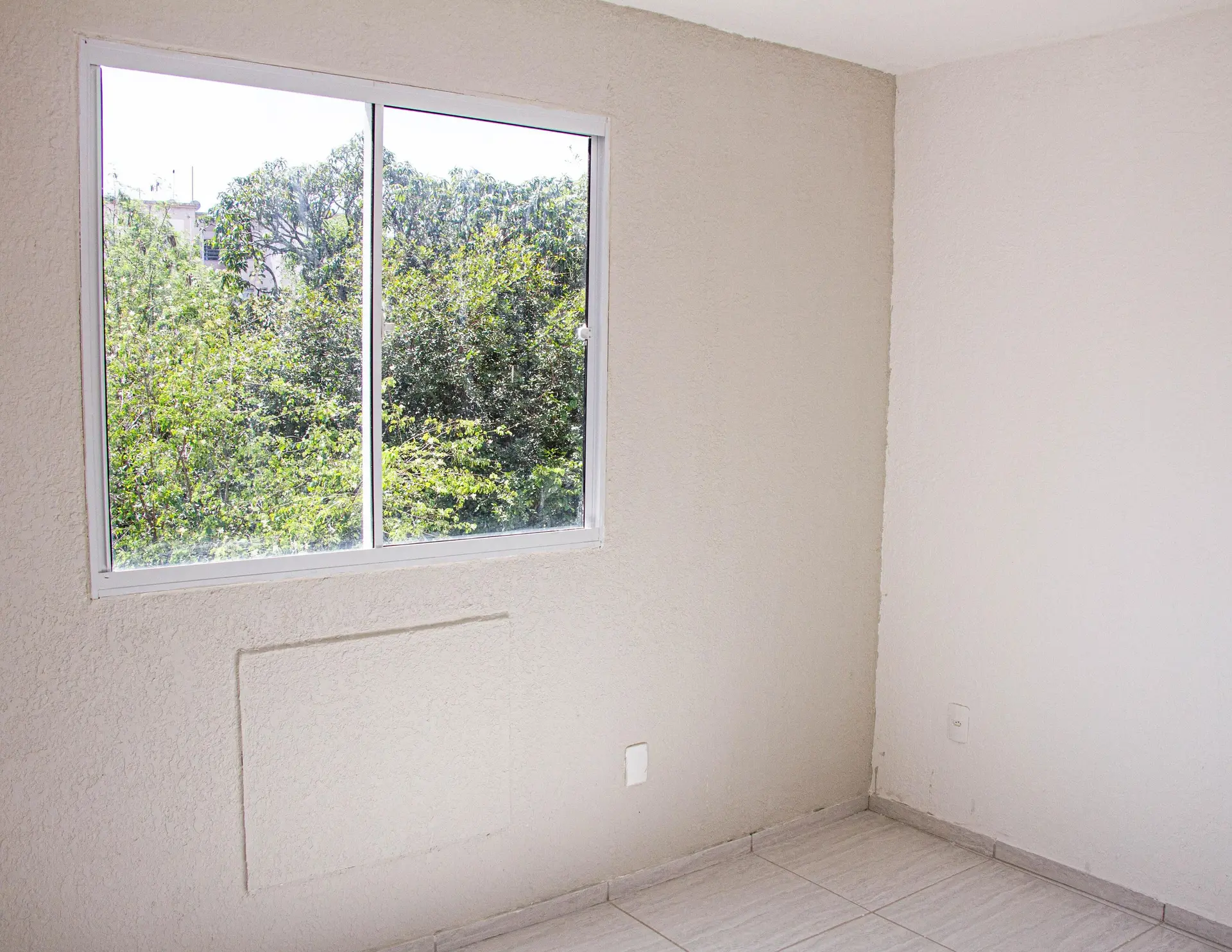 Unfurnished apartment with 2 bedrooms and 1 parking — photo 8