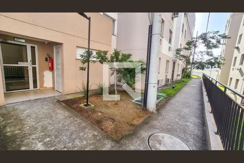 Washing machine in a 2-bedroom apartment, 40 m² — photo 14