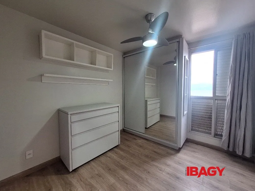 Apartamento, 58 m², com máquina de lavar — photo 3