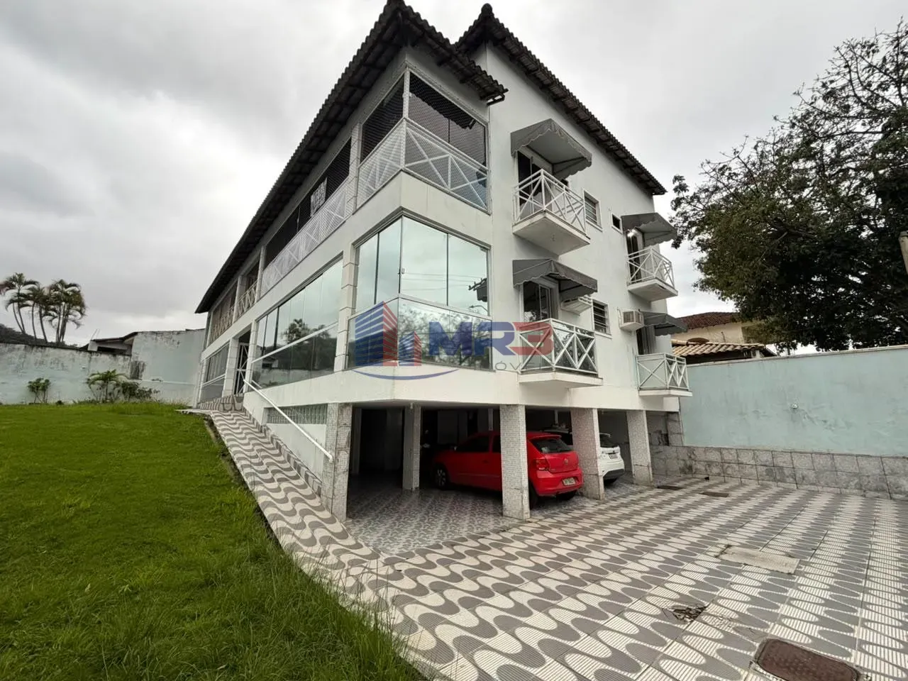 Apartamento de 3 habitaciones con 1 suite, 114 m² y balcón — photo 18