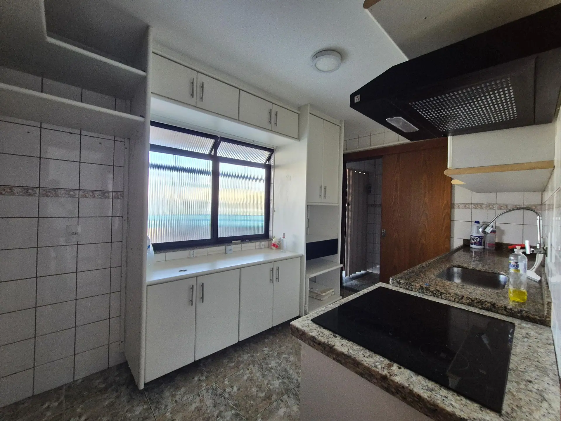 Apartamento, 260 m², com varanda envidraçada — photo 4