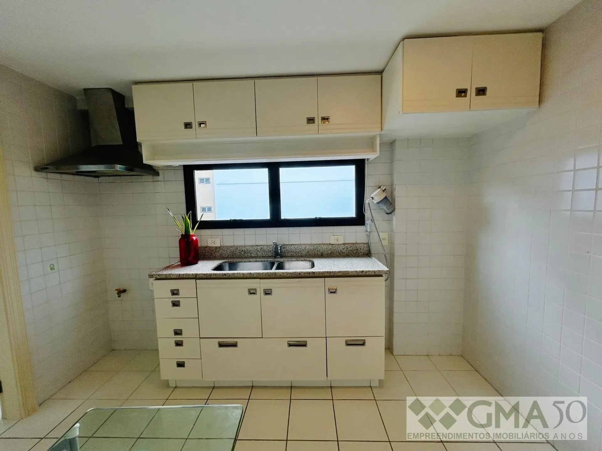 Apartment, 175 m², with a glass-enclosed balcony — photo 20