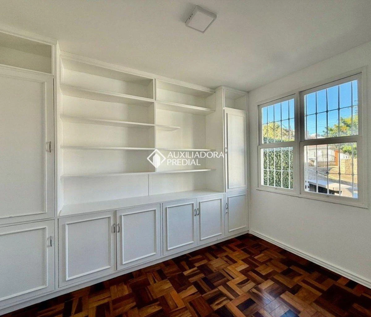 Casa de 6 quartos com varanda gourmet, Agronômica — photo 19