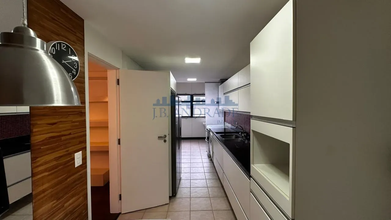 Apartamento mobiliado com 3 quartos e varanda fechada — photo 24