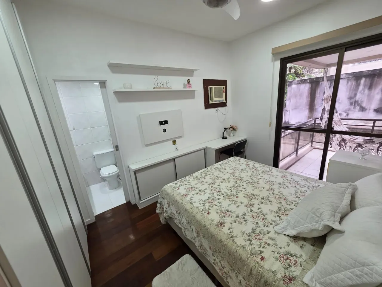 Рабочее место и 2 спальни: квартира 86 м² — photo 19