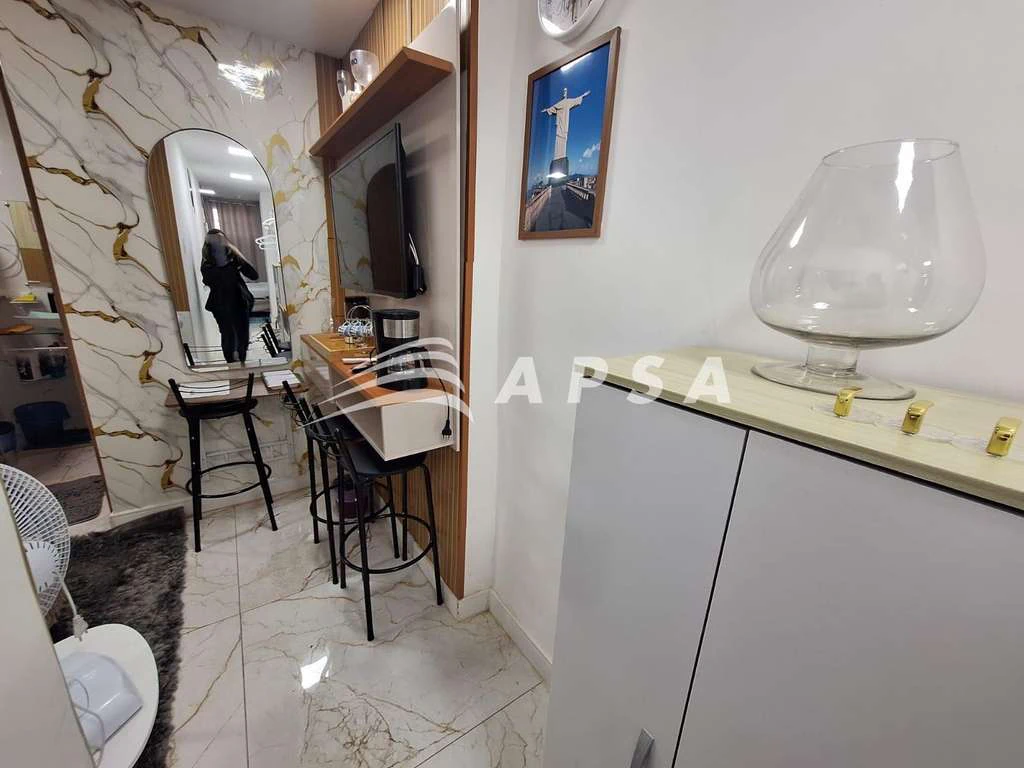 Студія 30 м² з компактним кухонним куточком і 1 ванною — photo 5