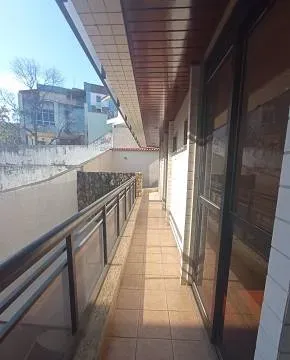 Apartment on the 1st floor with a glass-enclosed balcony — photo 23