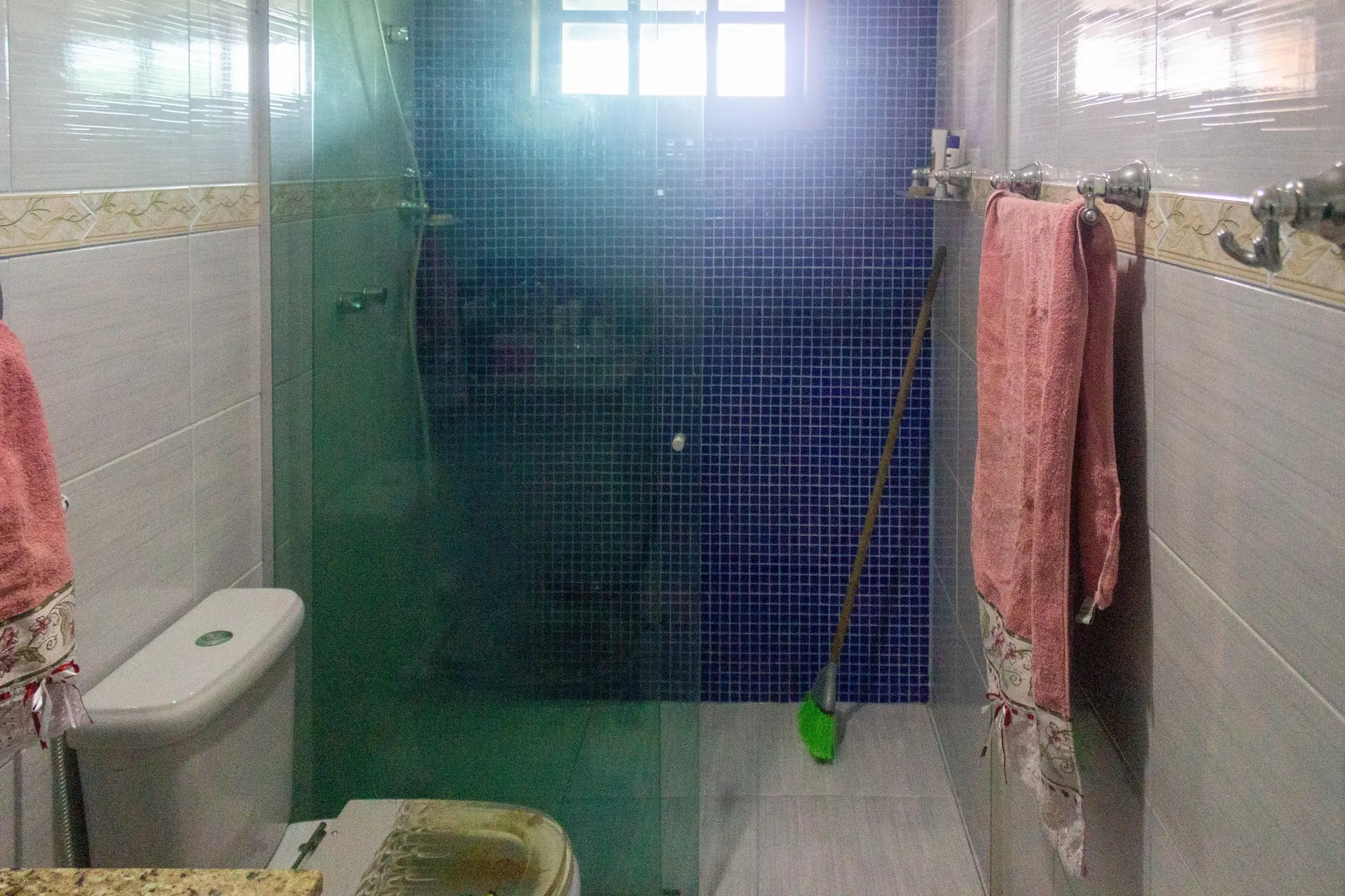 5-bedroom apartment with a washing machine — photo 63