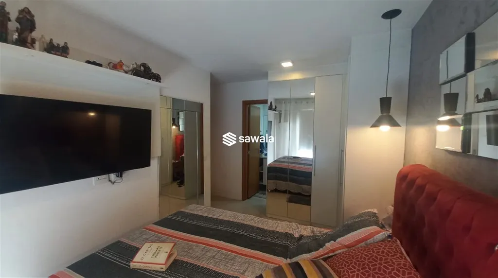 2-bedroom apartment in a building with a pool — photo 3