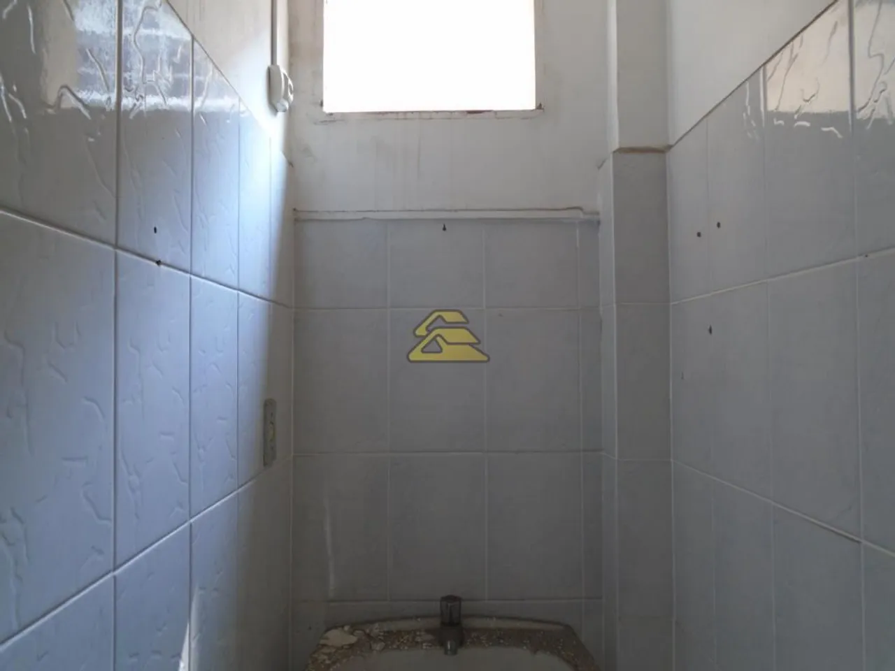 1-bedroom, 1-bath apartment with no parking — photo 7
