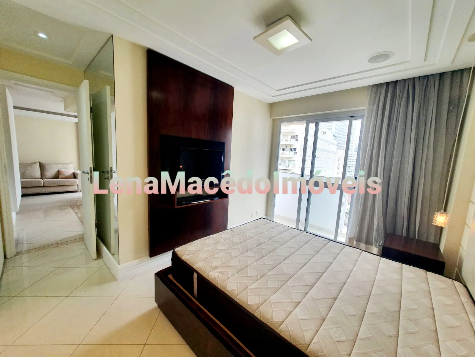 2-bedroom apartment with 2 bathrooms and a balcony — photo 25