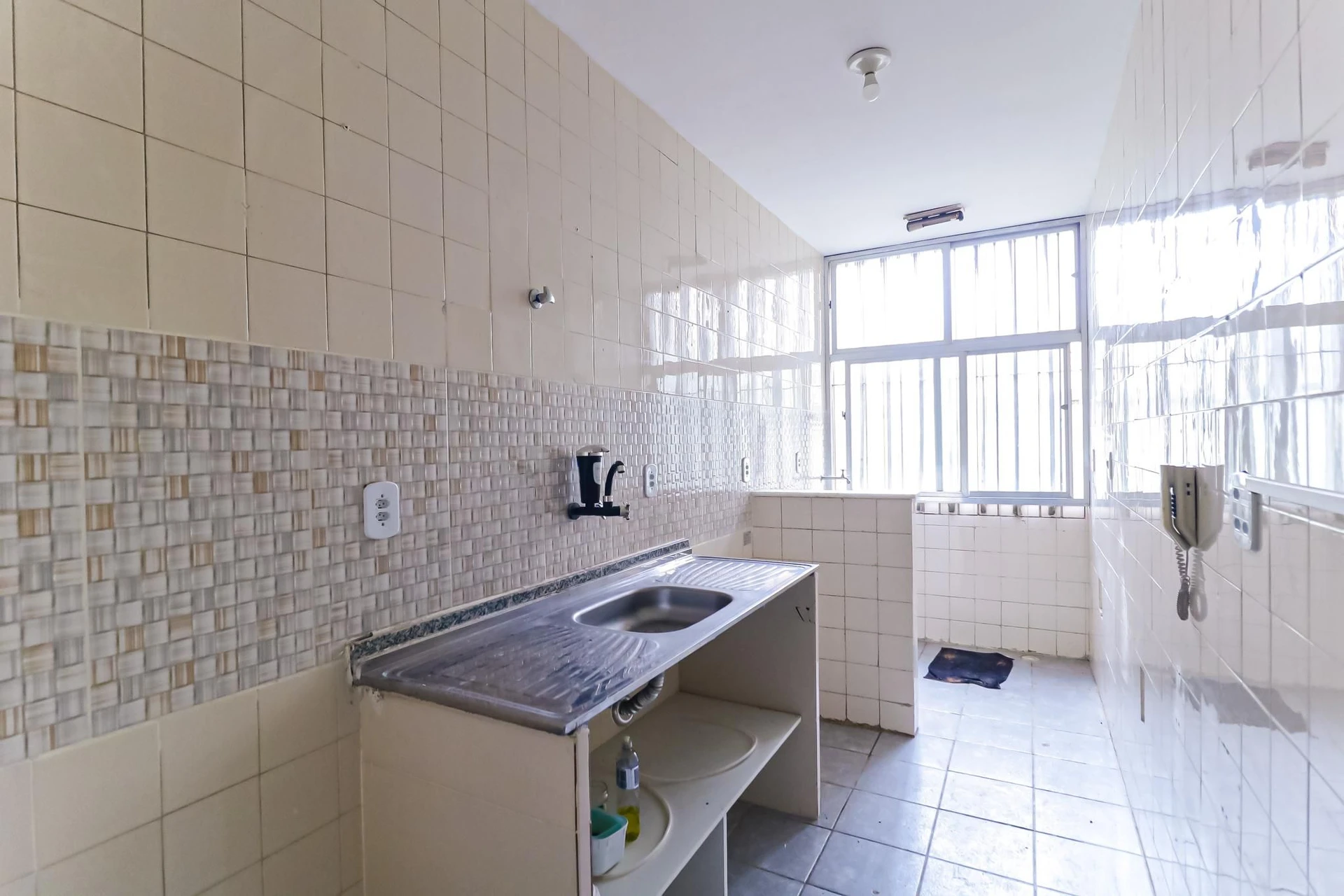 2-bedroom apartment, 59 m² — photo 2