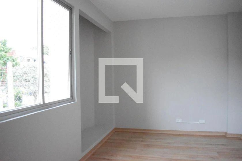 Wood or laminate floors in a 3-bedroom apartment, 133 m² — photo 17
