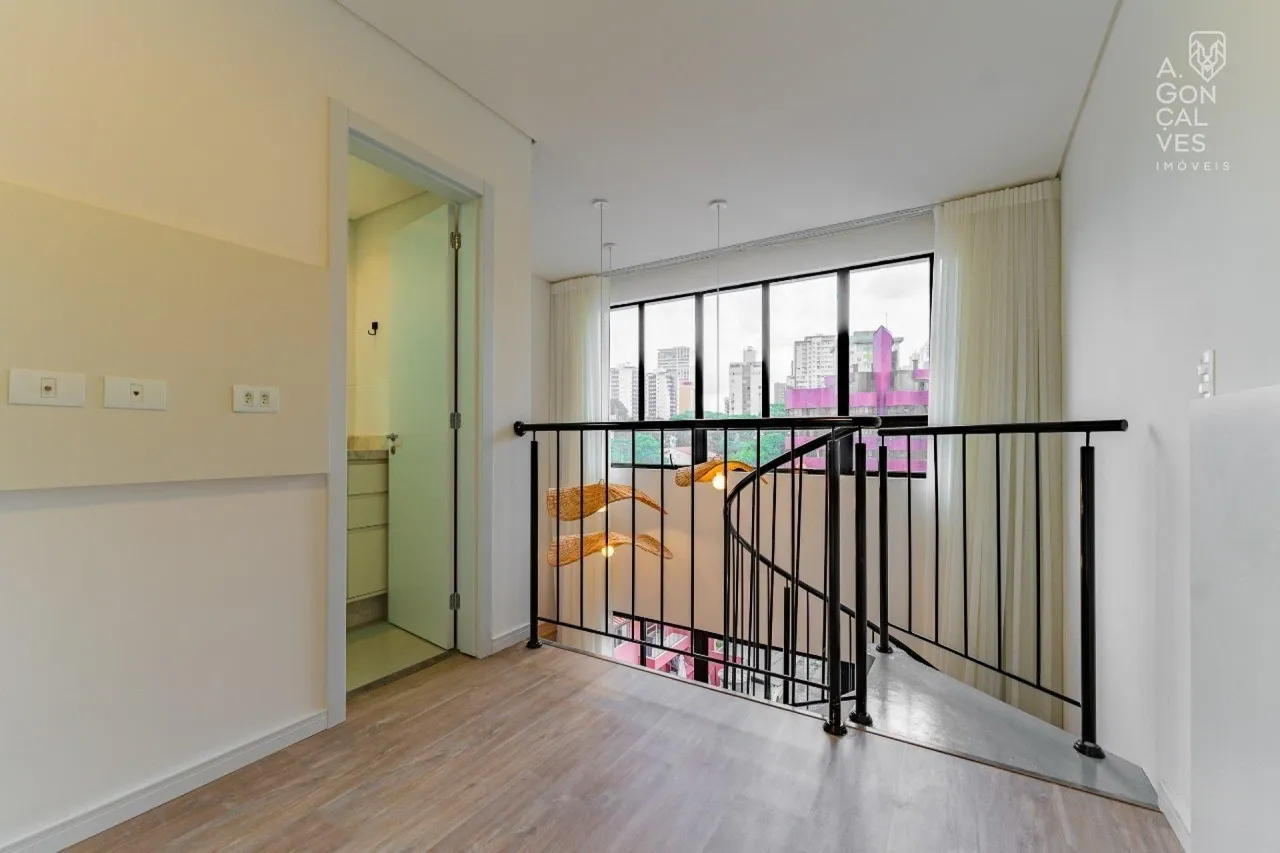 Furnished apartment, 51 m², with floor-to-ceiling windows — photo 4