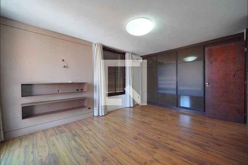 Furnished 4-bedroom house with 300 m² and 2 suites — photo 3