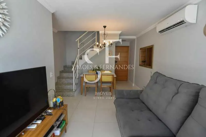 Apartment with 4 bedrooms, balcony and terrace — photo 16