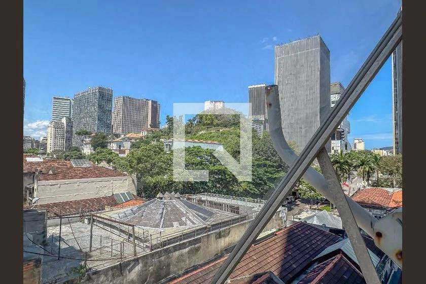 Monoambiente con espacio de home office en Rio de Janeiro — photo 30