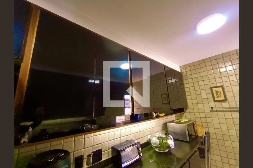 127 m² apartment with 3 en-suite bedrooms and balcony — photo 32
