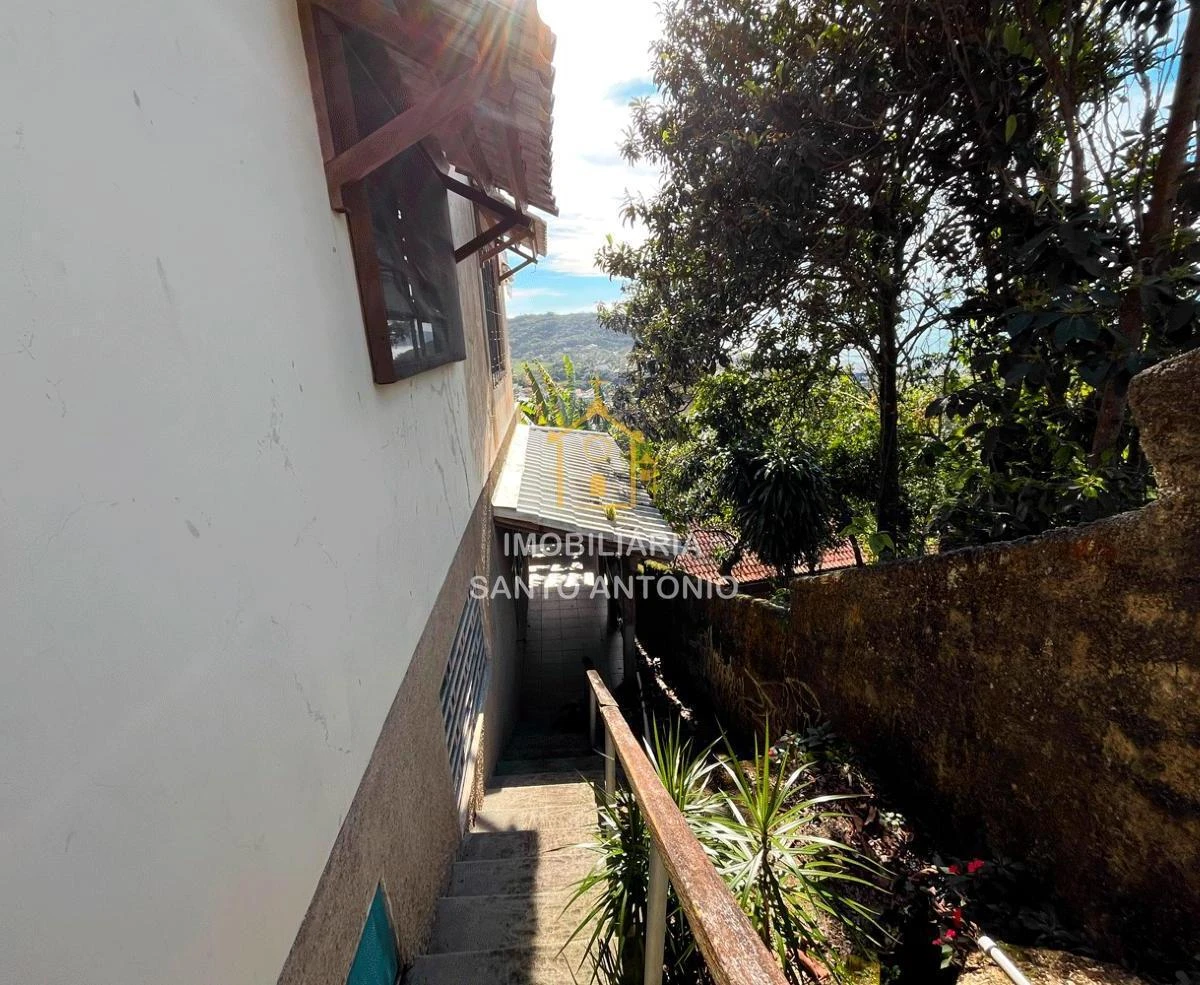 3-bedroom house with a water view in Florianópolis — photo 50