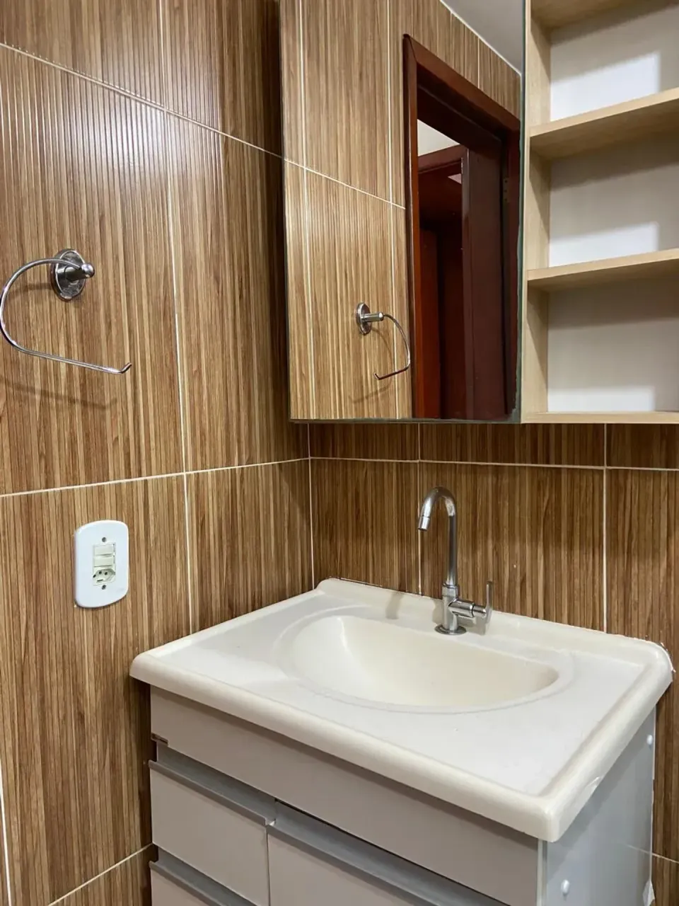 60 m² apartment with 2 bedrooms and 1 parking space — photo 14