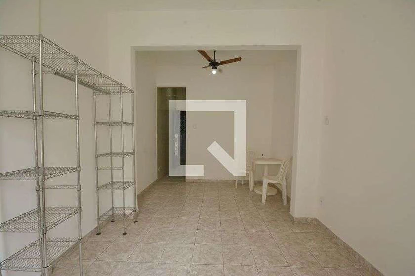 Apartamento de 1 quarto com vista de montanhas e água — photo 17