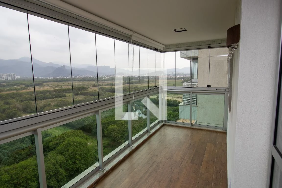 2-bedroom apartment in a building with a sauna