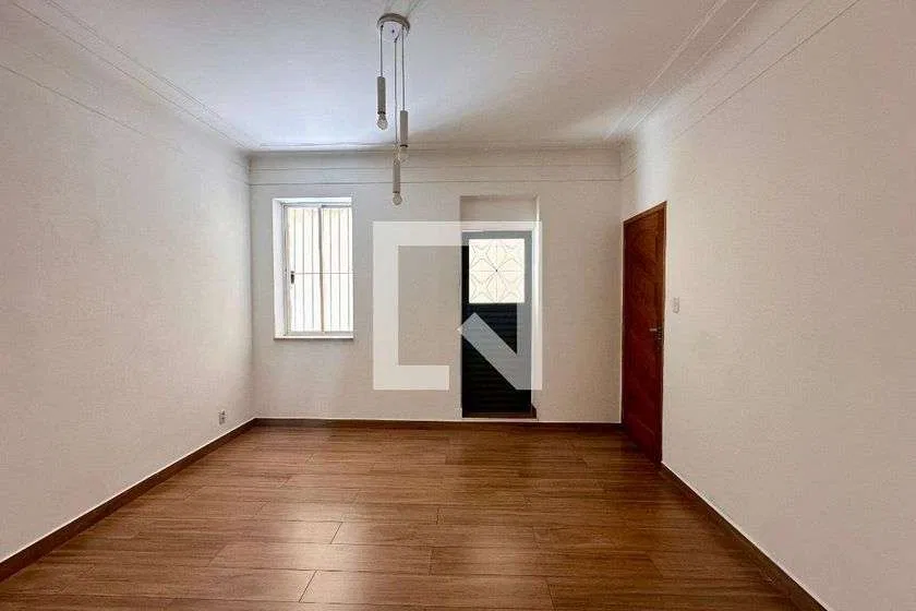 Apartamento de 3 quartos com cozinha separada e 70 m² — photo 19