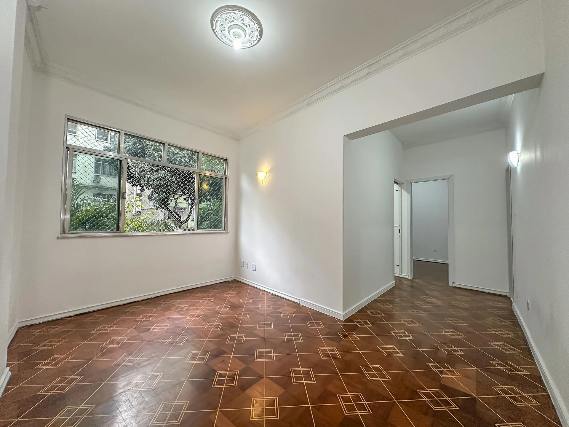 Mountain view in a 2-bedroom apartment, 76 m²