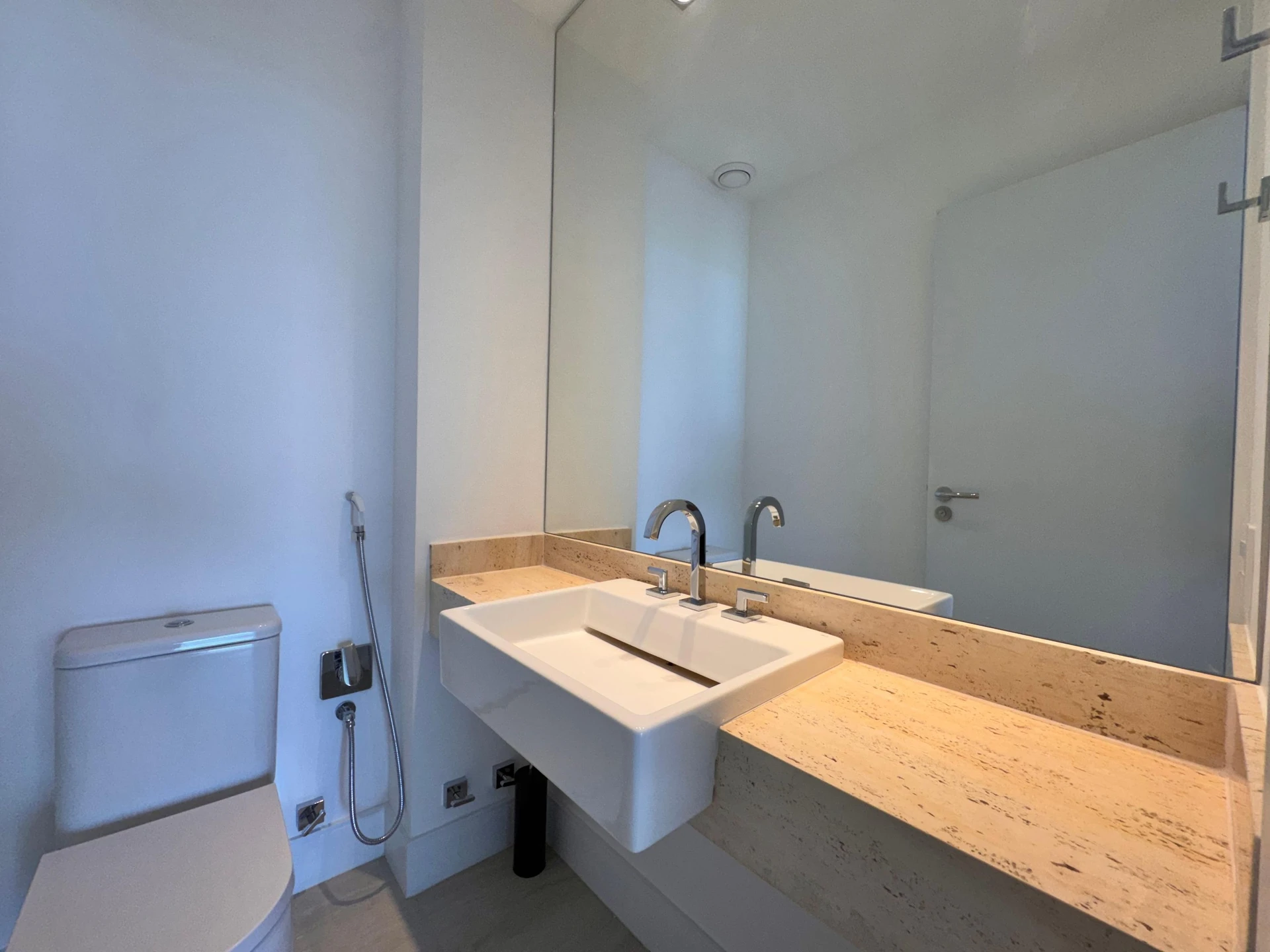 Apartamento mobiliado com 3 suítes e 4 vagas — photo 11