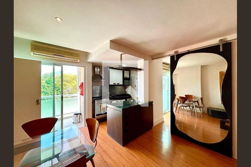 180 m² furnished apartment with open-plan kitchen — photo 49