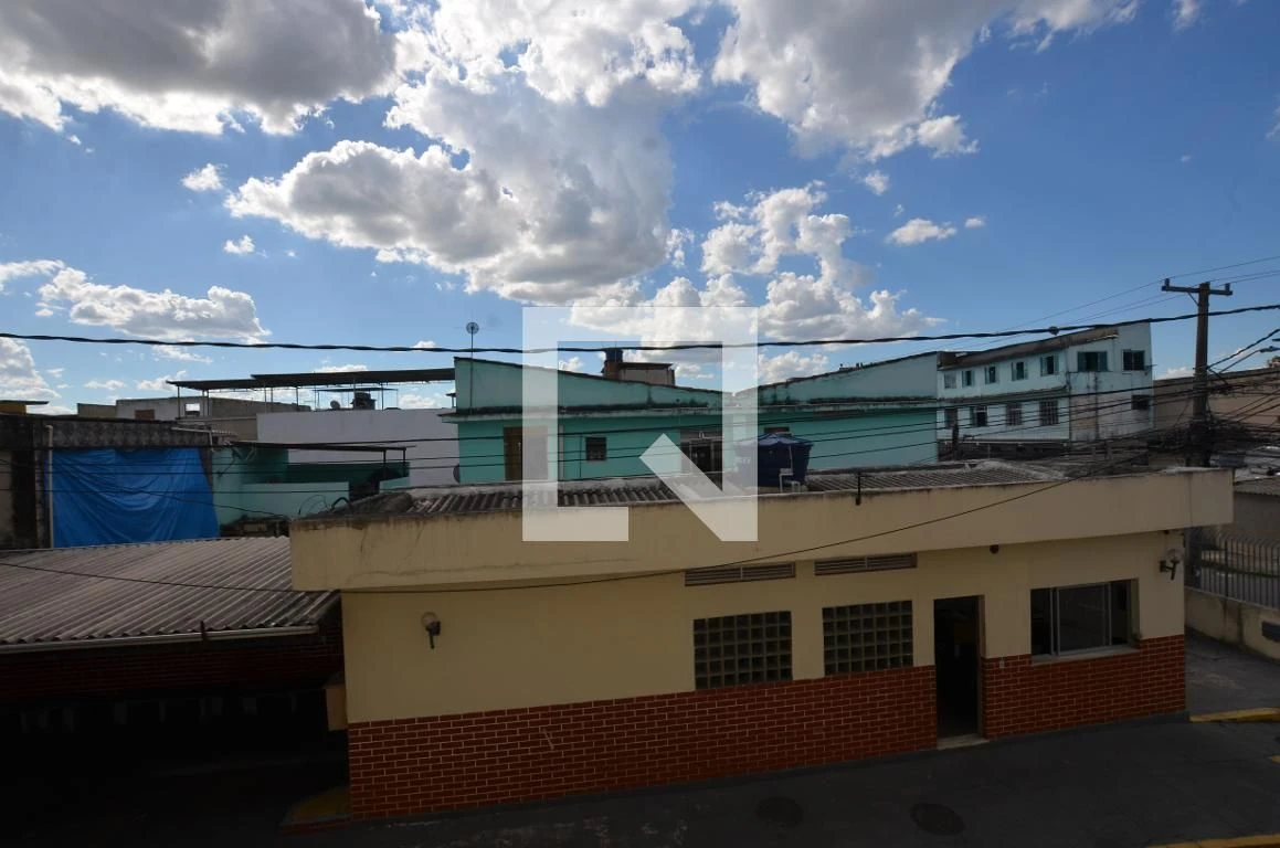 Furnished 3-bedroom apartment with 1 parking spot and gas