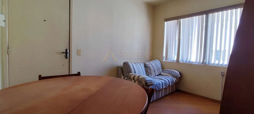 44 m² apartment with 1 bedroom and a fitted kitchen — photo 2