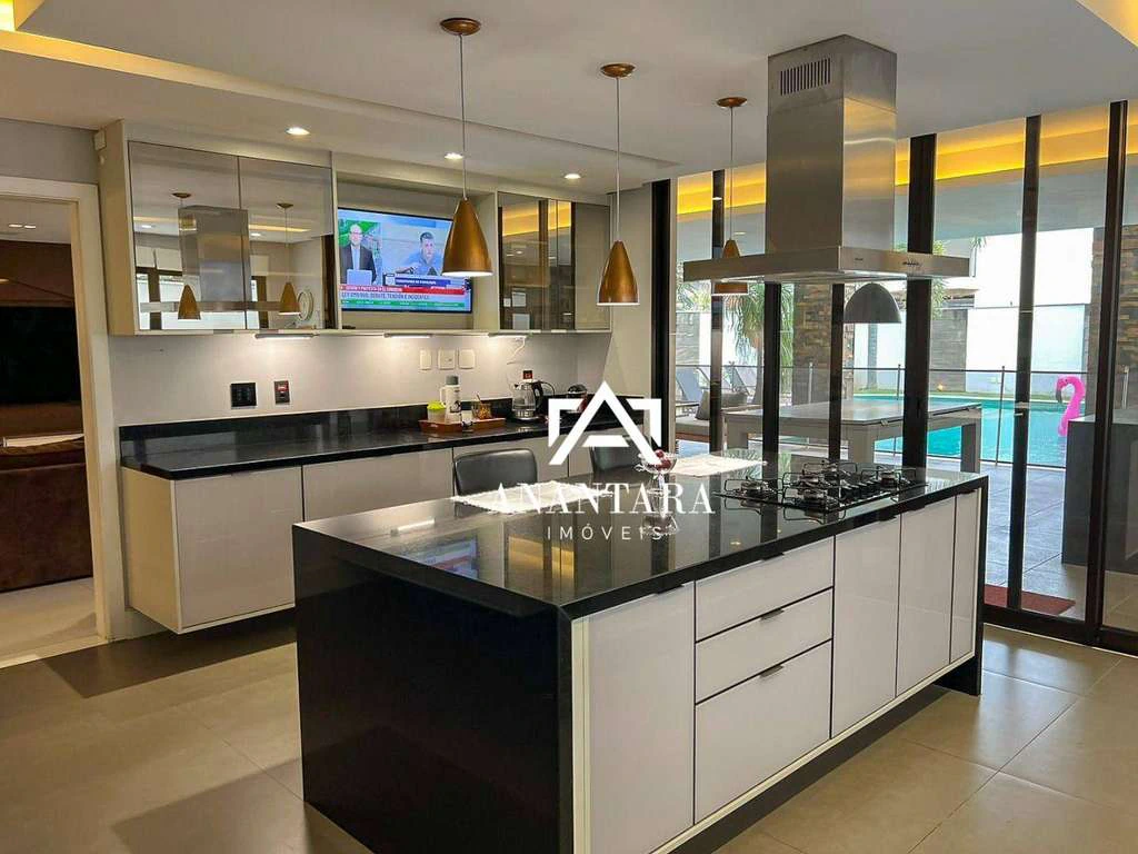 Furnished 980 m² house with 4 en-suite bedrooms — photo 28