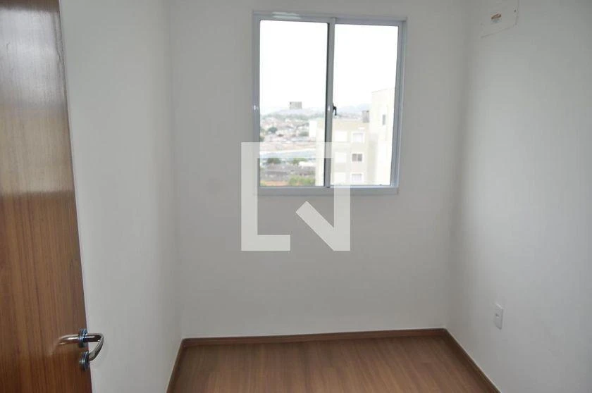 2-bedroom apartment in a building with a gym — photo 6